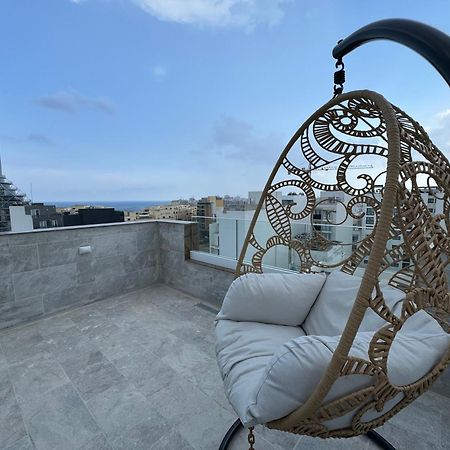 Balcony Hotel Saint Julian's Ngoại thất bức ảnh