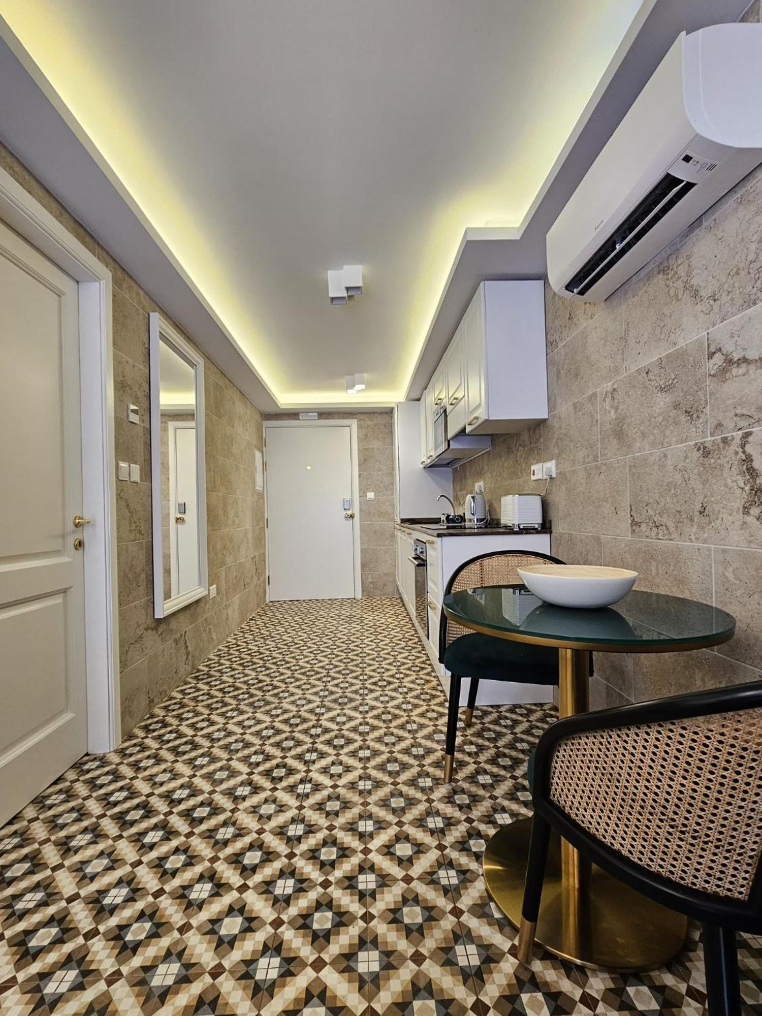 Balcony Hotel Saint Julian's Ngoại thất bức ảnh